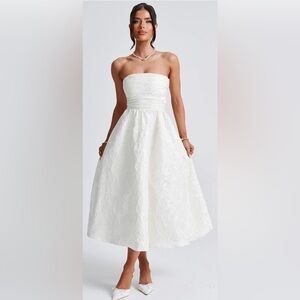 Babyboo "Saoirse" White lace midi dress with corset/lace up back - Size Small